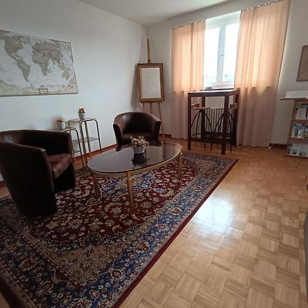 Helvetia 2 Zimmer Apartment Mit Parkplatz Zürich Exterior foto